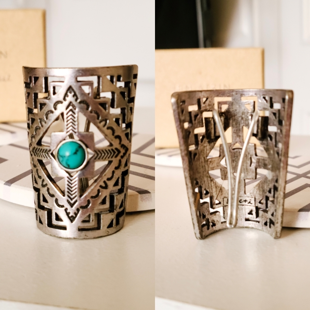 Chloe & Isabel x Jen Atkin Pony Cuff